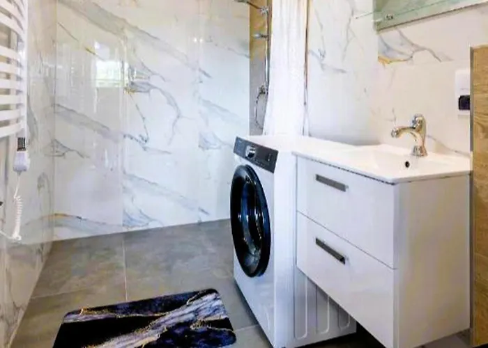 Amazing In Wodnica With Wifi 別荘