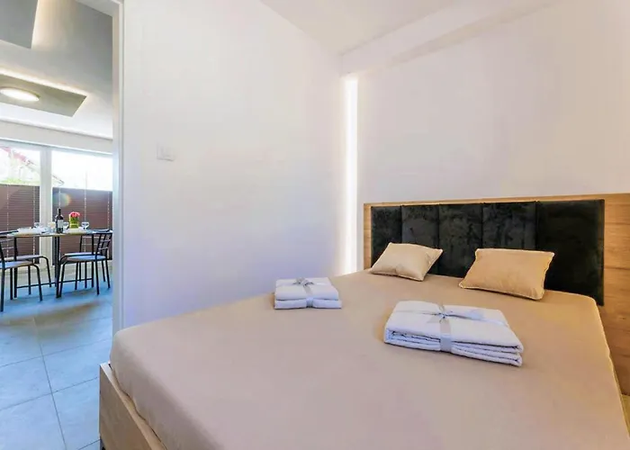 別荘 Amazing In Wodnica With Wifi